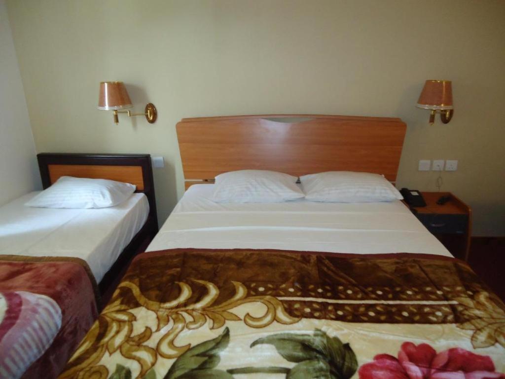 Stamford Star Hotel นูวาราเอลิยา ภายนอก รูปภาพ